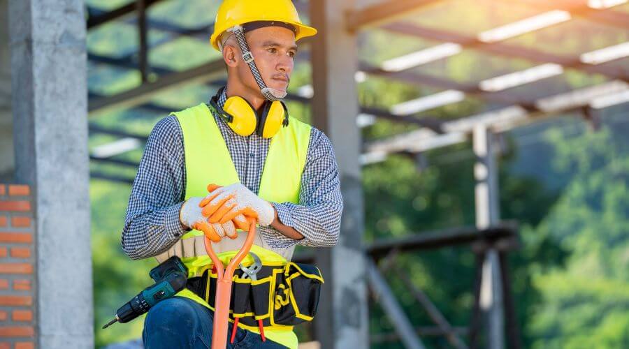 Professional gutter cleaning in Curran, MI